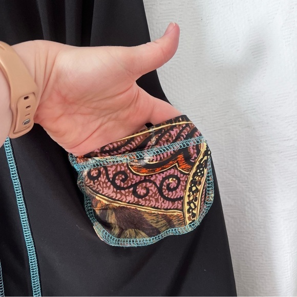 Frank Lyman Handkerchief Hem Multicolored Top Short Sleeve Top size 12 - Picture 7 of 16